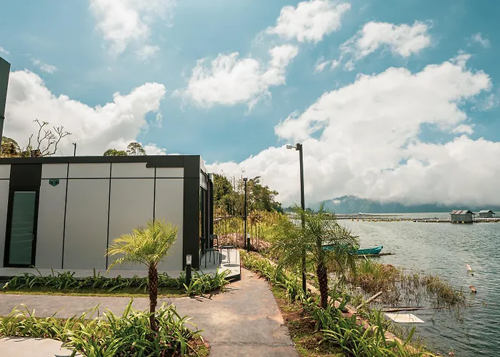 Montevela Glamping Kintamani * Kubupenlokan